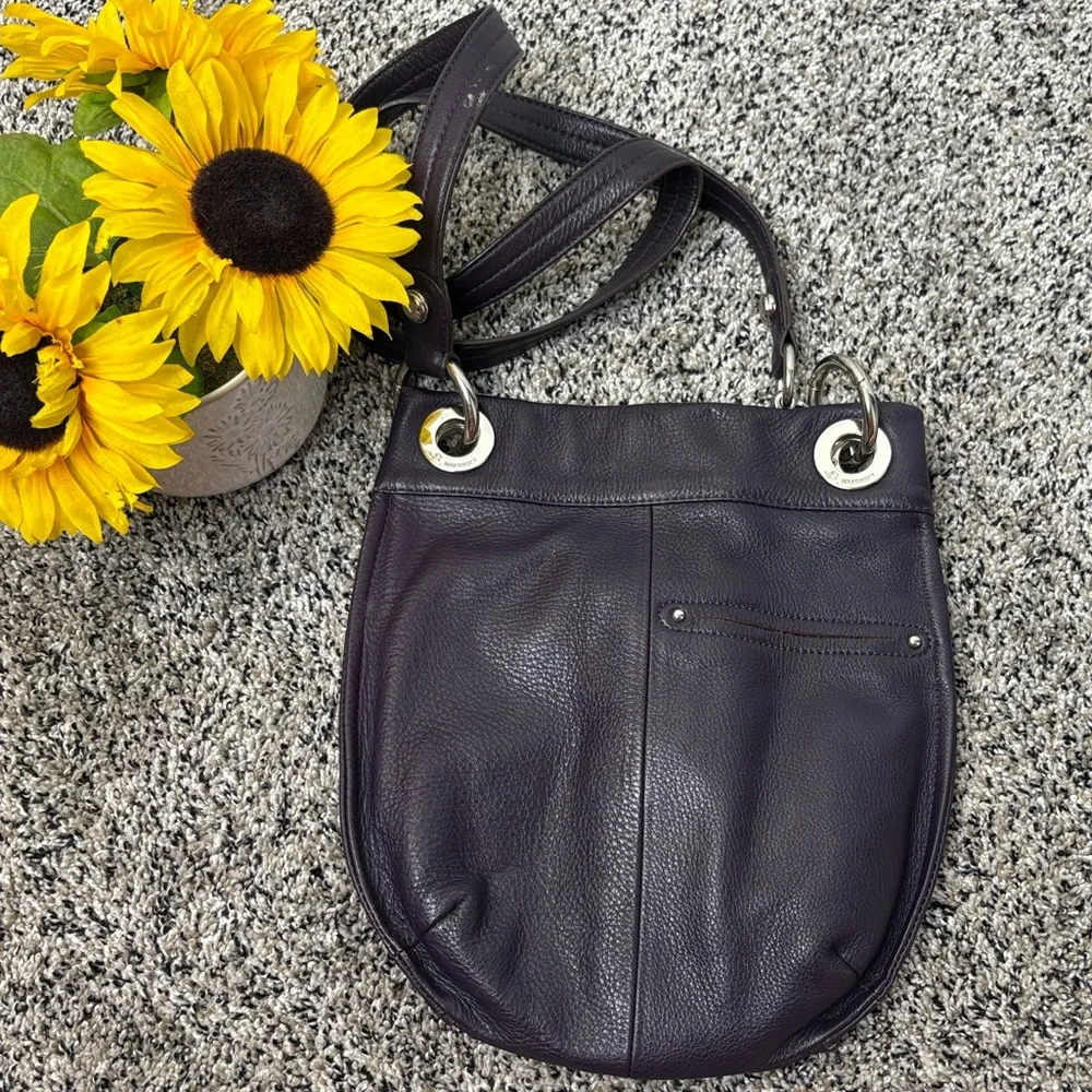 B.Makowsky Purple Leather Crossbody - Picture 2 of 6